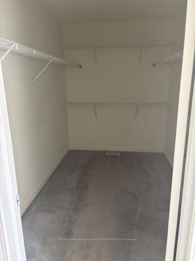1292 Leger Way, House other with 3 bedrooms, 3 bathrooms and 1 parking in Milton ON | Image 14