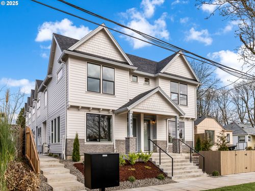 6-1599 N Mcclellan St, Portland, OR, 97217-6743 | Card Image