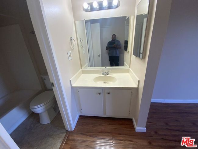 Facial Basin | Image 18