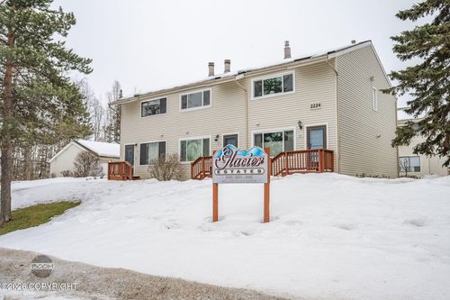 apt-104-2200 Glacier St, Anchorage, AK, 99508-3753 | Card Image
