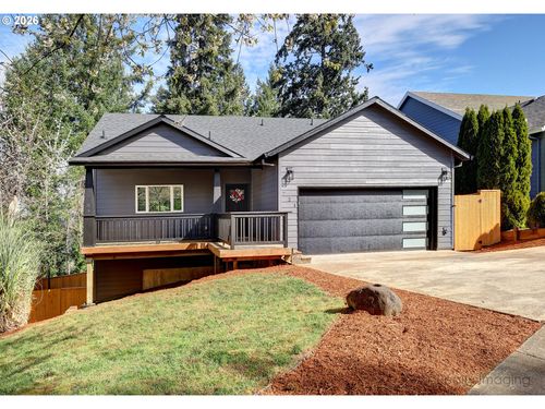 721 Se Forest Glen Rd, Estacada, OR, 97023-8411 | Card Image