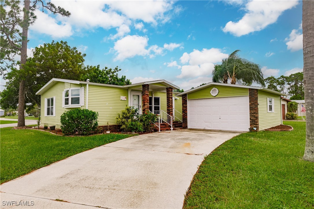 Eagle Trace Ct, North Fort Myers, FL 33903