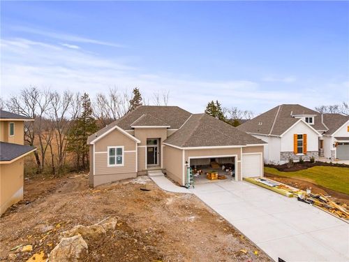 25030 W 141st Ct, Olathe, KS, 66061 | Card Image