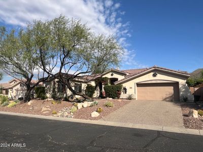 2412 W Hazelhurst Court, House other with 4 bedrooms, 4 bathrooms and null parking in Anthem AZ | Image 2