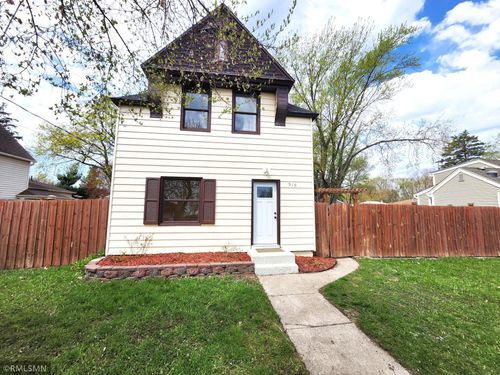 919 Warner Ave, South Saint Paul, MN, 55075-1475 | Card Image