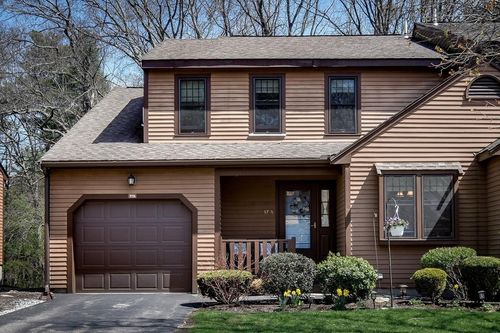 a-17 Hawthorne Vlg, Franklin, MA, 02038-2689 | Card Image