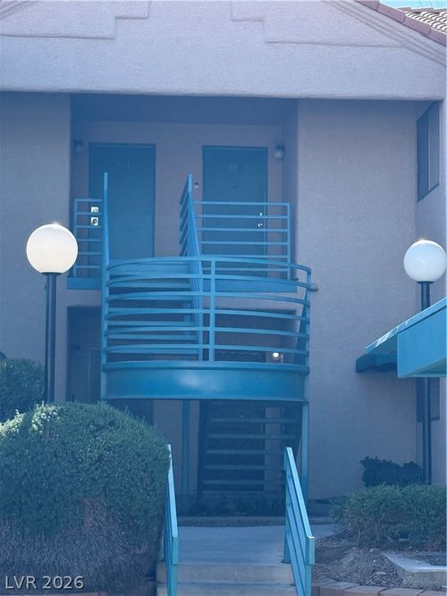 unit-104-2225 Pine Breeze Ln, Las Vegas, NV, 89119-7832 | Card Image