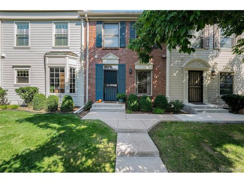 5787 E 9th Ave, Denver, CO, 80220-4568 | Card Image