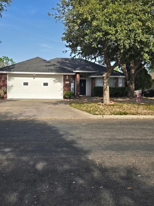 1714 Cordell Dr, San Angelo, TX, 76901-1062 | Card Image