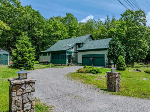 64 Woodlilly Ct, Terra Alta, WV, 26764-2605 | Card Image