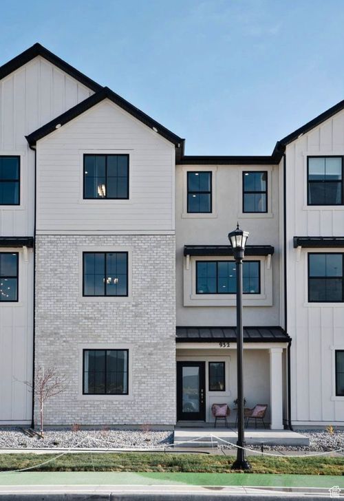 525 S 900 W, American Fork, UT, 84003-5652 | Card Image