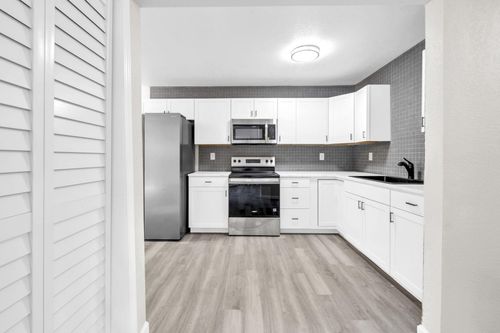 107 Wayne Ave Nw, Fort Walton Beach, FL, 32548-3440 | Card Image