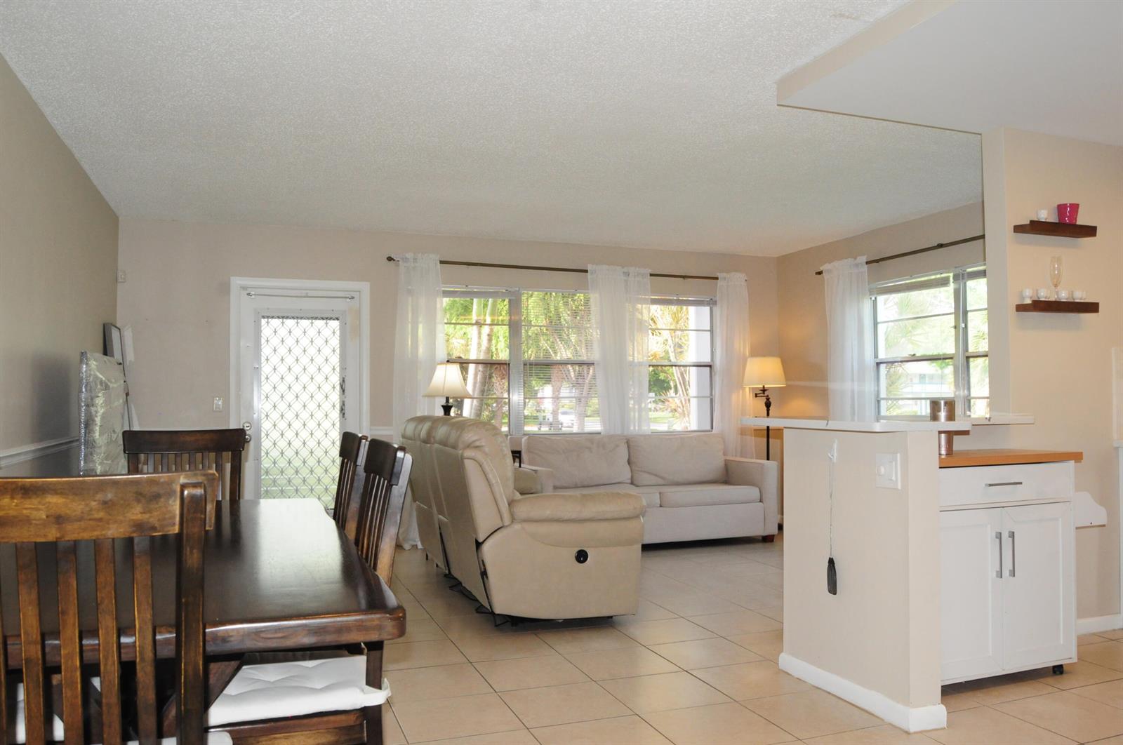 Residential in Deerfield Beach 4