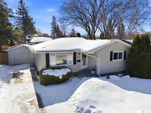 2722 Jarvis Dr, Saskatoon, SK, S7J2V3 | Card Image