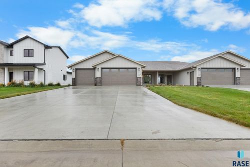 2-505 Mill Pond Rd, Rock Rapids, IA, 51246-2113 | Card Image