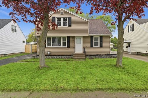 18 Princess Dr, Cheektowaga, NY, 14225-1714 | Card Image