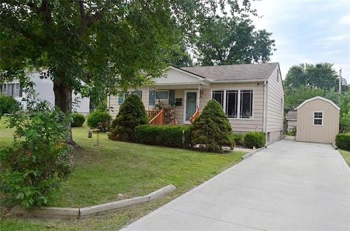 3609 Ne 54th St, Kansas City, MO, 64119-2732 | Card Image