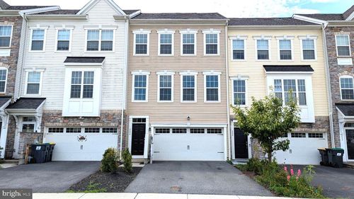 224 Jenny Dr, BEAR, DE, 19701-2438 | Card Image