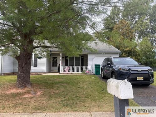 22 Woodbury Rd, Edison, NJ, 08820-2958 | Card Image
