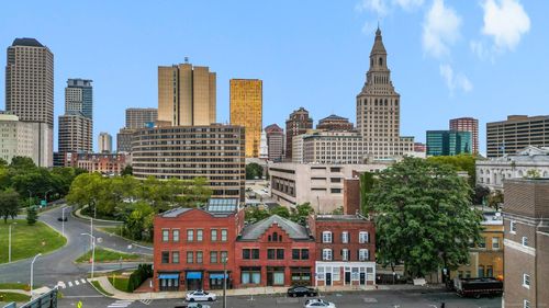 38 Elm St, Hartford, CT, 06106-1715 | Card Image