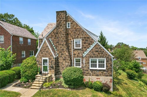 2330 Birtley Ave, Brookline, PA, 15226-1538 | Card Image