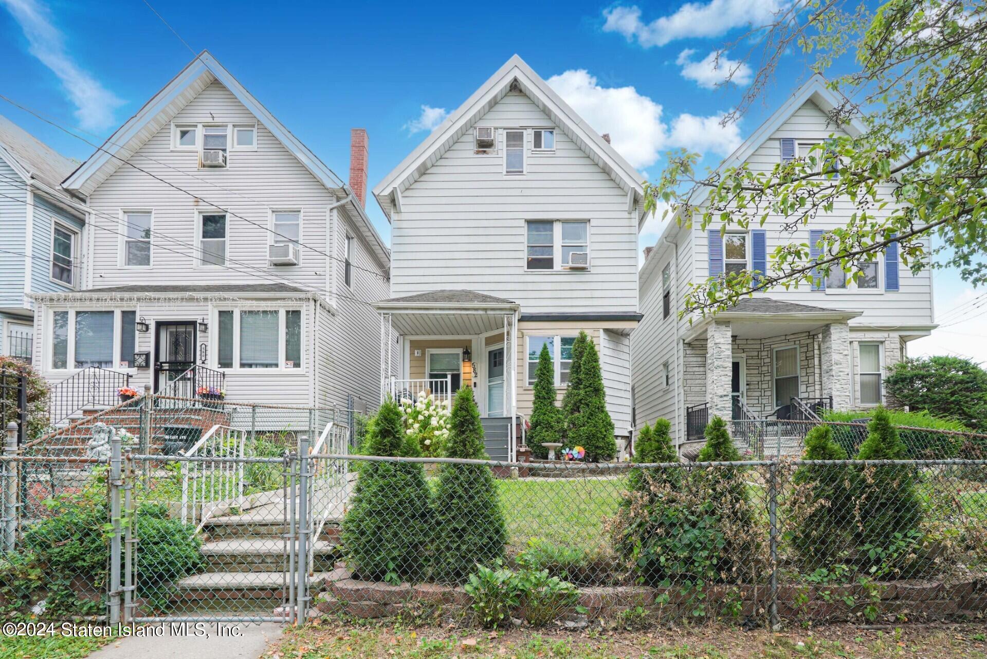 Cary Ave, Staten Island, NY 10310