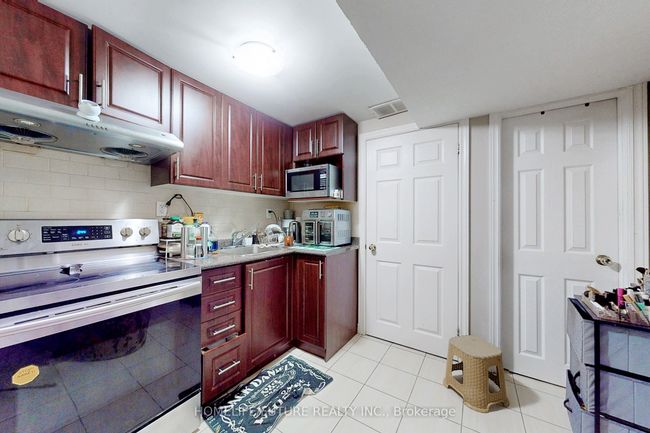 102 Stather Cres, House other with 4 bedrooms, 4 bathrooms and 4 parking in Markham ON | Image 37