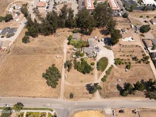 680 Hill St, Nipomo, CA, 93444-9711 | Card Image