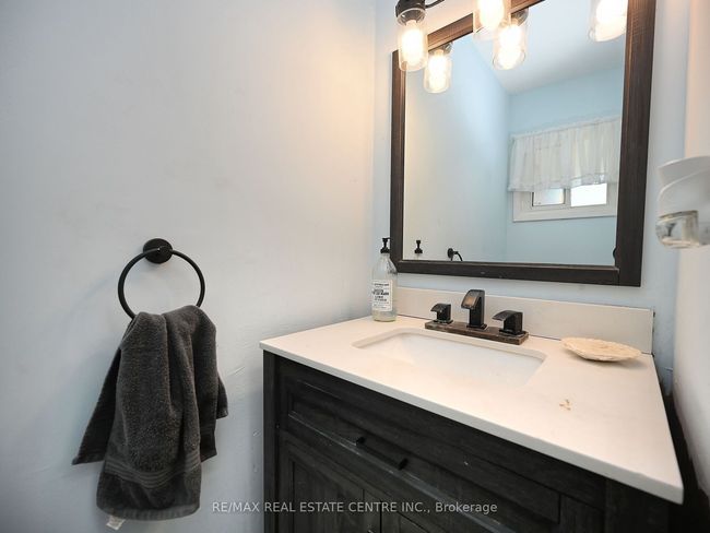 8 Stephensen Crt, House other with 4 bedrooms, 3 bathrooms and 2 parking in Brampton ON | Image 22