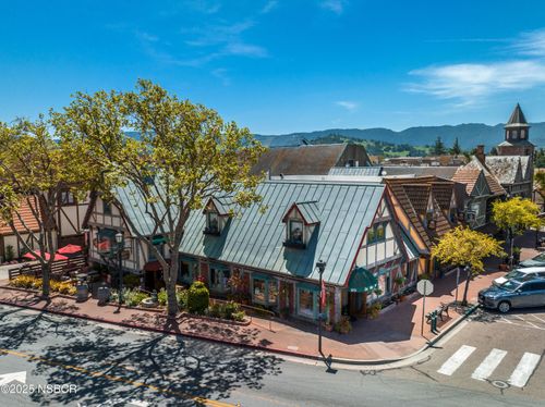 1672 Mission Dr, SOLVANG, CA, 93463-2633 | Card Image
