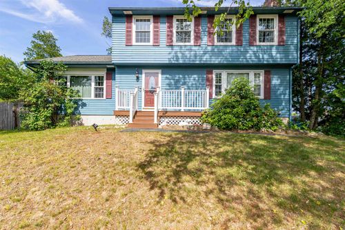 3 Macdonald Dr, Nashua, NH, 03062-1855 | Card Image