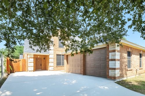 619 Comal Ave, White Settlement, TX, 76108-1308 | Card Image