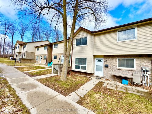 15-453 Albert St, Waterloo, ON, N2L5A7 | Card Image