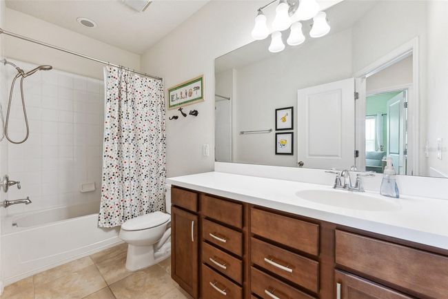 5831 Caldera Ridge Dr, House other with 4 bedrooms, 3 bathrooms and null parking in Lithia FL | Image 19
