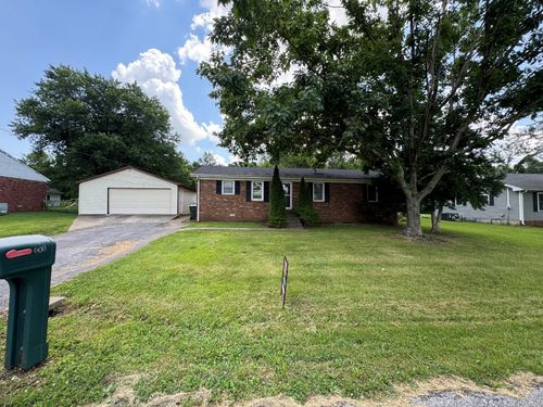 600 Pineridge Dr, Hopkinsville, KY, 42240-2534 | Card Image