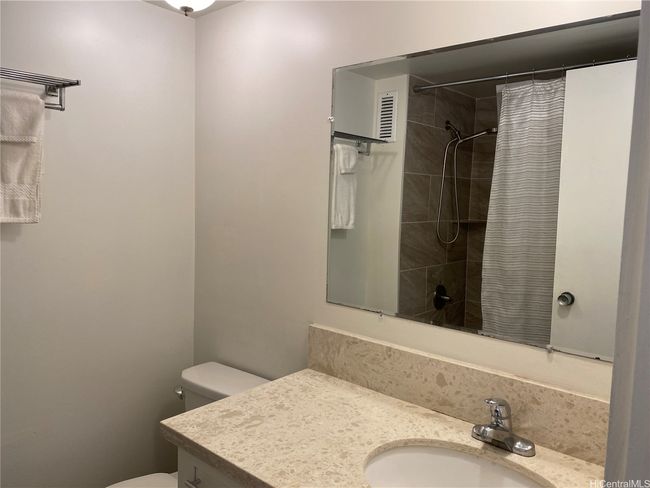 Bathroom Vanity | Image 9
