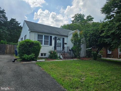 6422 Pickett St, ALEXANDRIA, VA, 22306-6526 | Card Image