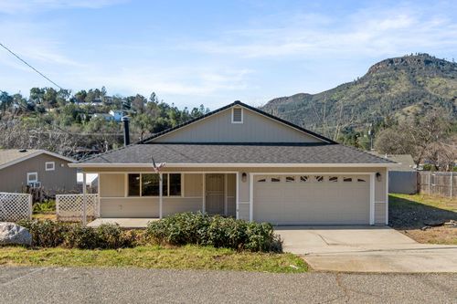 14780 Marin Dr, Redding, CA, 96003-7828 | Card Image