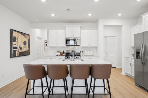 10791 Henslowe Ave S, Cottage Grove, MN, 55016-3340 | Card Image