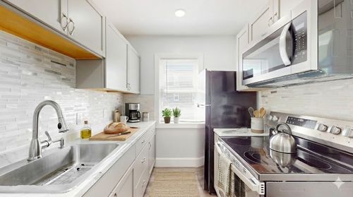 apt-2-5A Ropes St, Salem, MA, 01970-4980 | Card Image