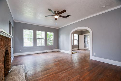 3319 Holman St, Houston, TX, 77004-3727 | Card Image