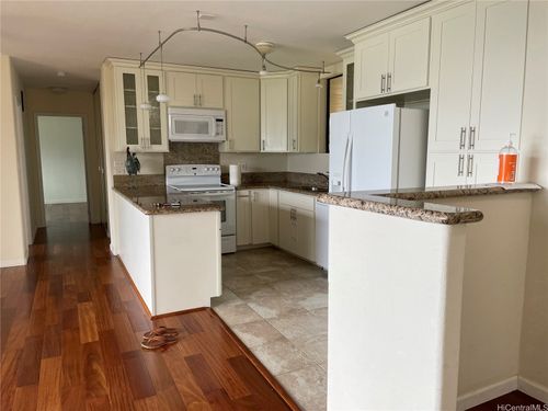 apt-3542-46-081 Konohiki St, Kaneohe, HI, 96744-6139 | Card Image