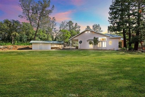 5672 Tomahawk Trl, Browns Valley, CA, 95918-0107 | Card Image