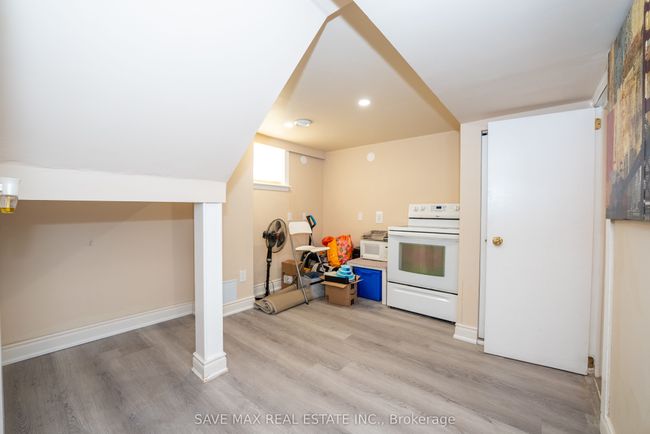69 Eldomar Ave, House other with 4 bedrooms, 3 bathrooms and 5 parking in Brampton ON | Image 31