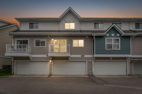 223 Mckenzie Towne Gate Se, Calgary, AB, T2Z4G3 | Card Image