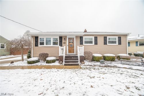 1503 Gypsy Ln, Niles, OH, 44446-3201 | Card Image