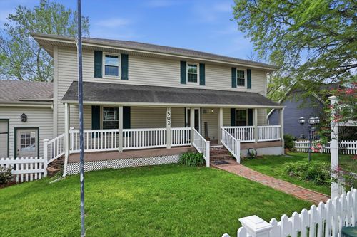1502 E Sycamore St, Ozark, MO, 65721-9436 | Card Image