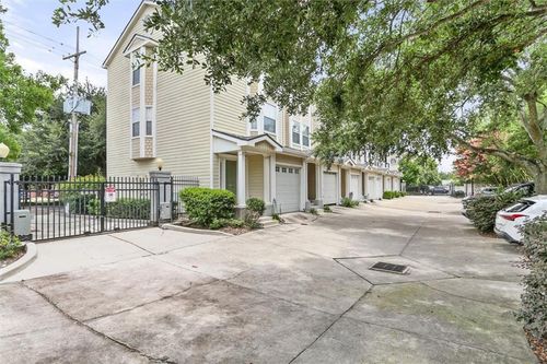 c-1436 Lake Ave, Metairie, LA, 70005-1898 | Card Image