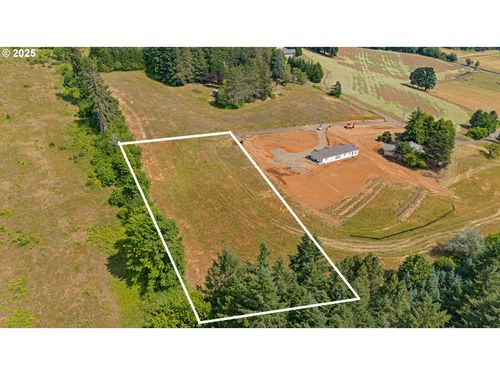 36303 Nw Three Cedars Ln, North Plains, OR, 97133-6168 | Card Image