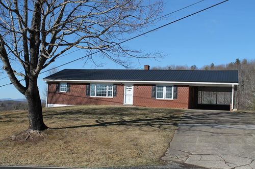 1296 New River Pkwy, Independence, VA, 24348-3520 | Card Image